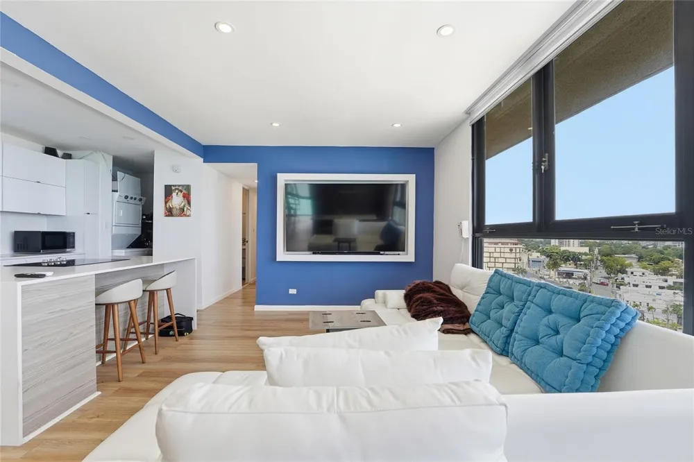 INGA 1 COSTAMAR CONDOMINIUM #PH San Juan, PR 00913