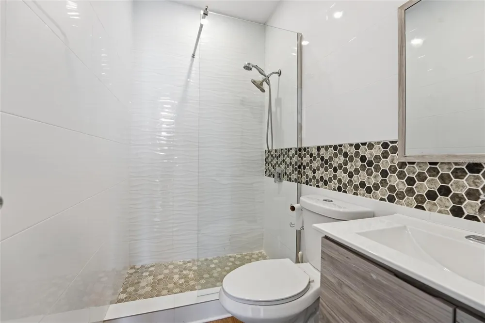 INGA 1 COSTAMAR CONDOMINIUM #PH San Juan, PR 00913