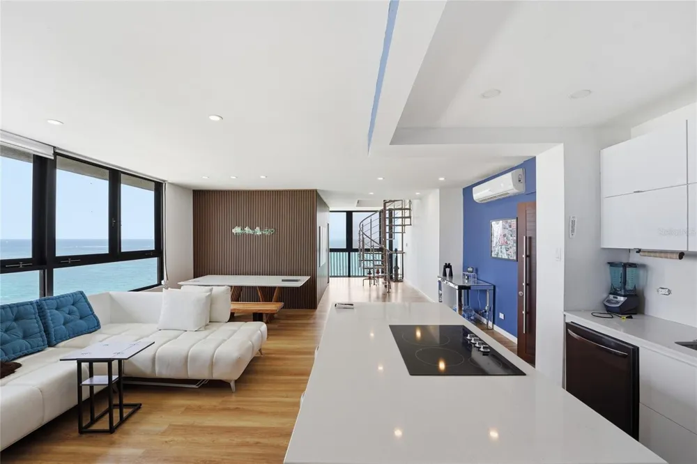 INGA 1 COSTAMAR CONDOMINIUM #PH San Juan, PR 00913