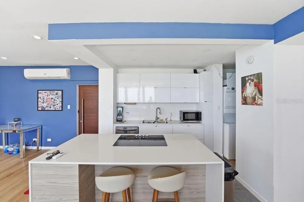INGA 1 COSTAMAR CONDOMINIUM #PH San Juan, PR 00913