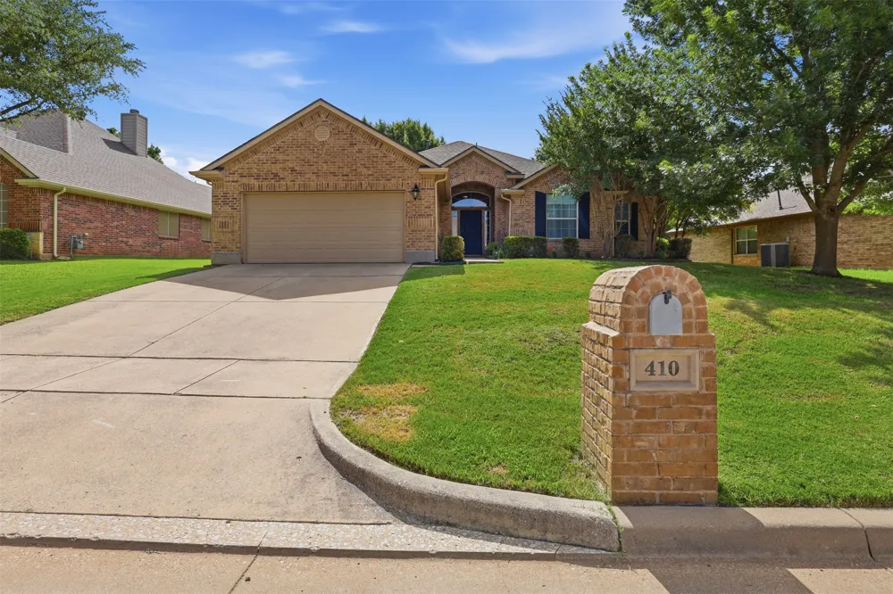410 Charlie Way Weatherford, TX 76087