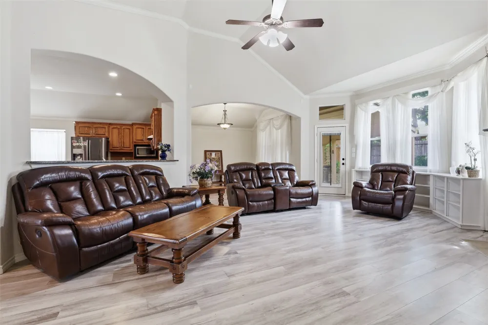410 Charlie Way Weatherford, TX 76087
