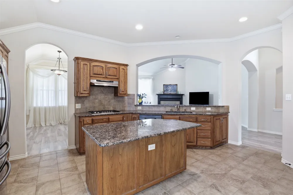 410 Charlie Way Weatherford, TX 76087