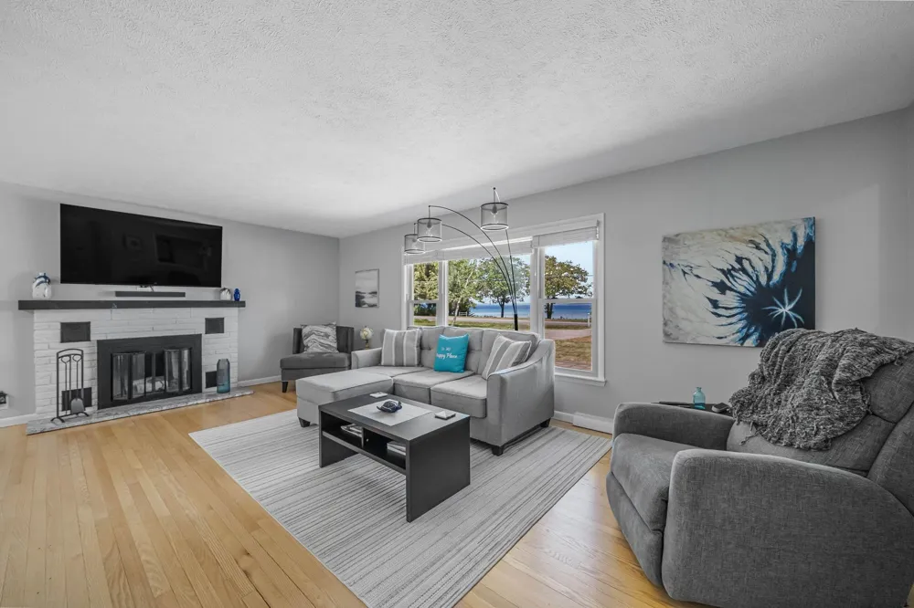 7344 S West Bayshore Drive Bingham Township, MI 49684