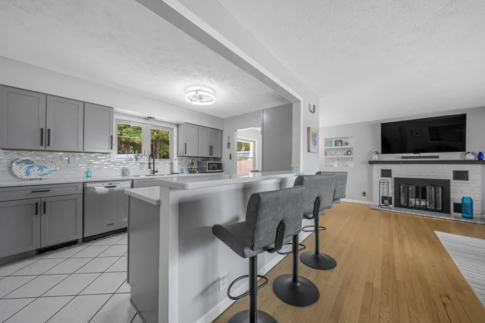 7344 S West Bayshore Drive Bingham Township, MI 49684