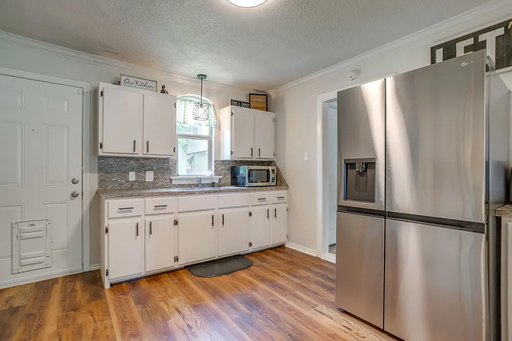 418 E Akard Street Weatherford, TX 76086