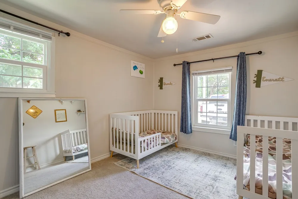 418 E Akard Street Weatherford, TX 76086