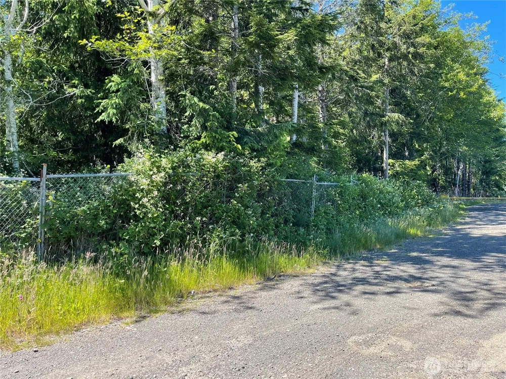 20 Keal Road Copalis Beach, WA 98535