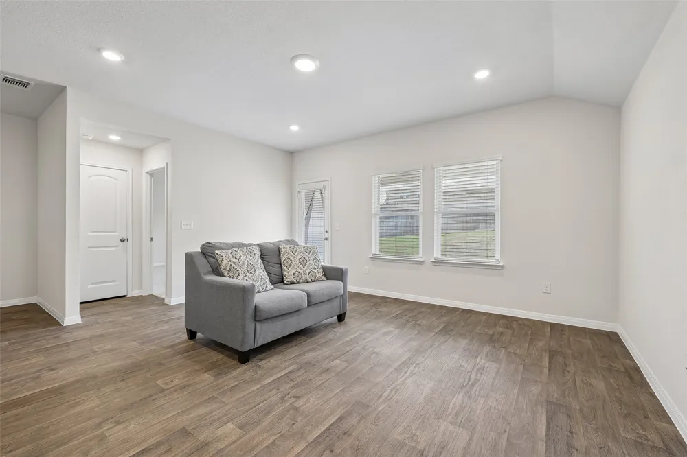 19805 Abigail Fillmore Road Manor, TX 78653