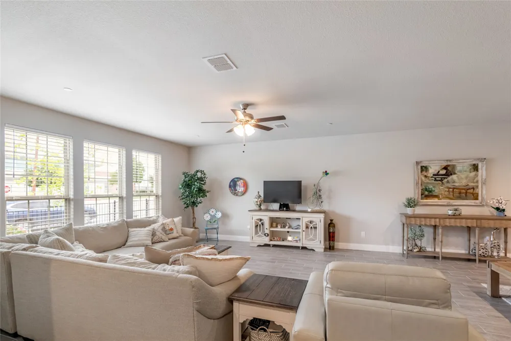 5948 Bursey Road Watauga, TX 76148
