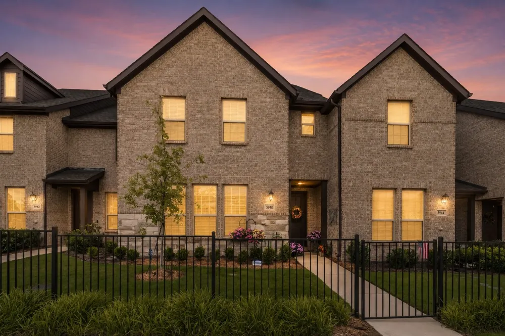5948 Bursey Road Watauga, TX 76148
