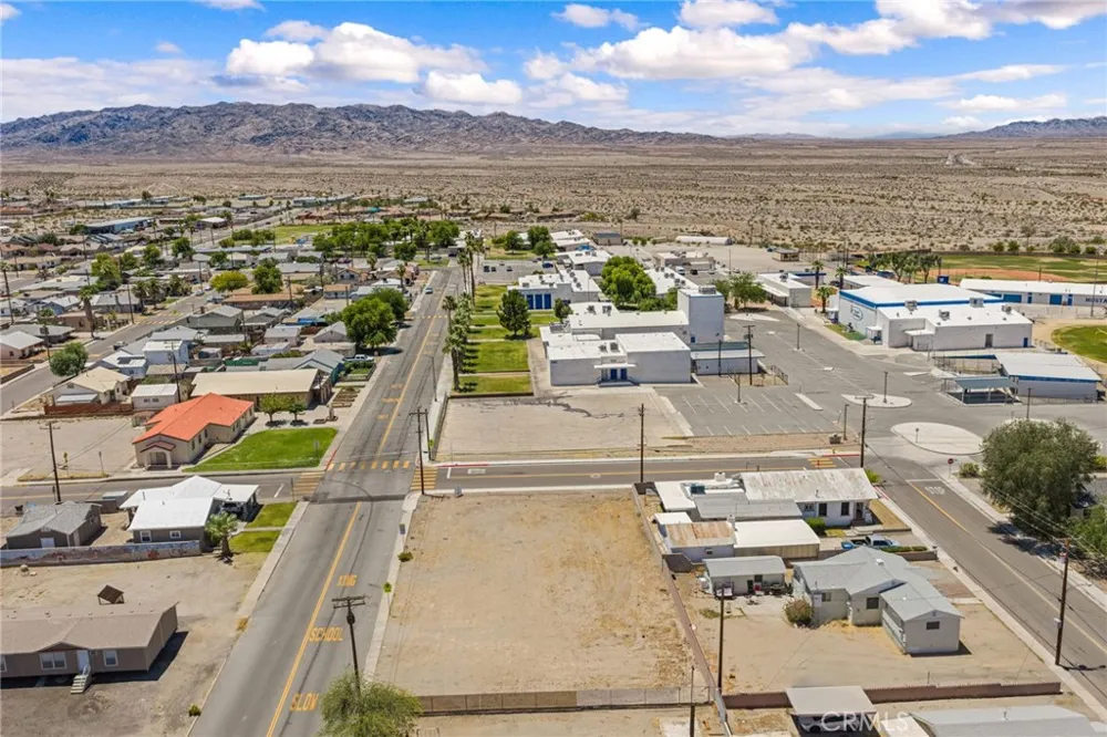1510 Washington Street Needles, CA 92363