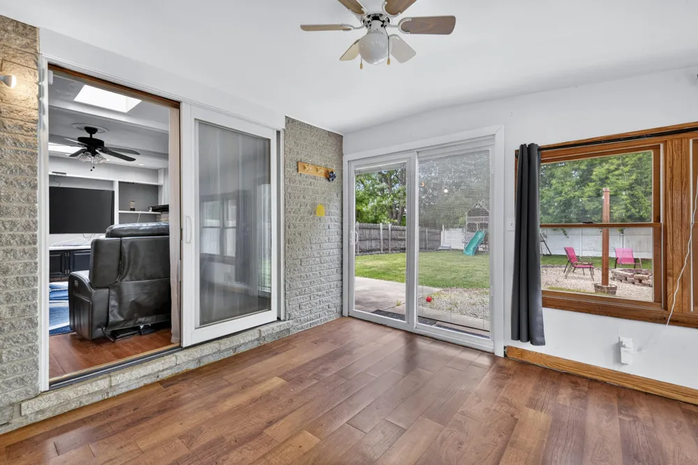 25186 Anna Street Taylor, MI 48180
