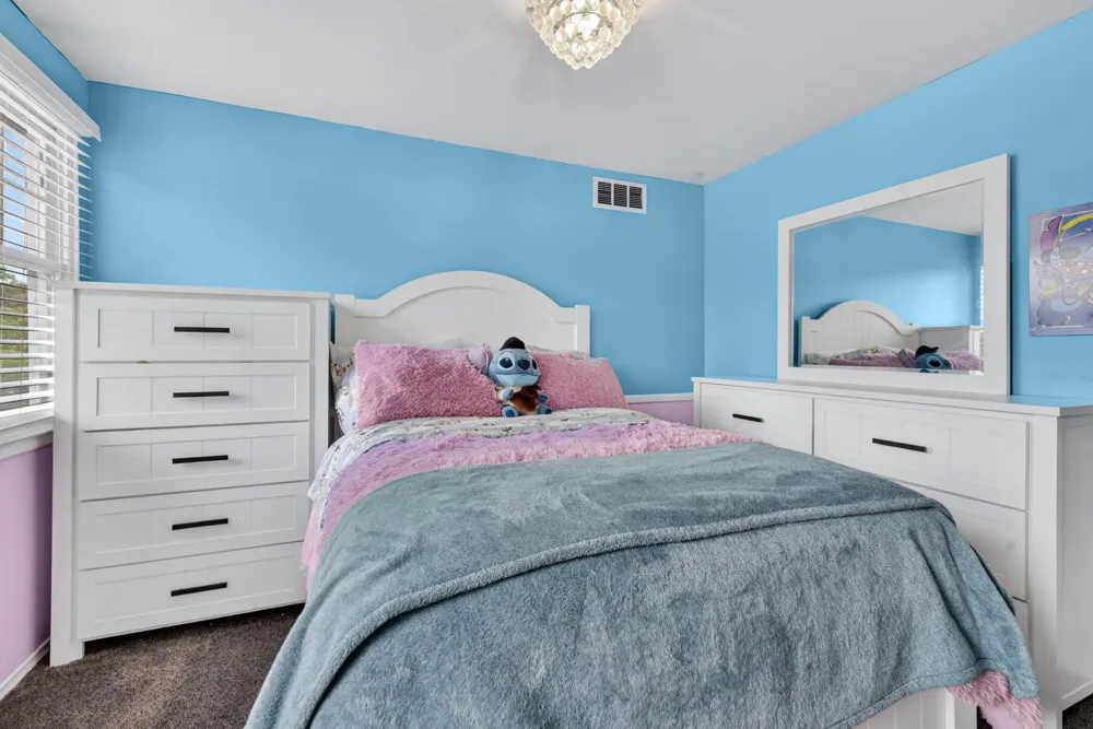 25186 Anna Street Taylor, MI 48180