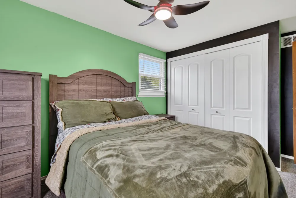 25186 Anna Street Taylor, MI 48180