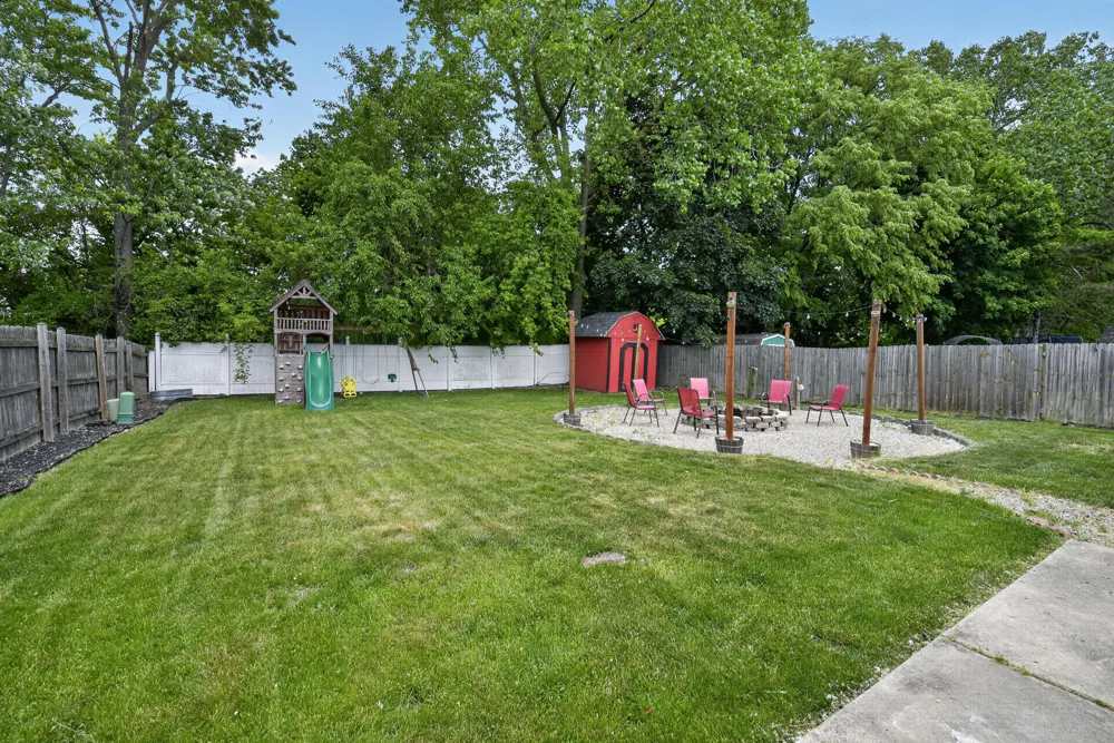 25186 Anna Street Taylor, MI 48180