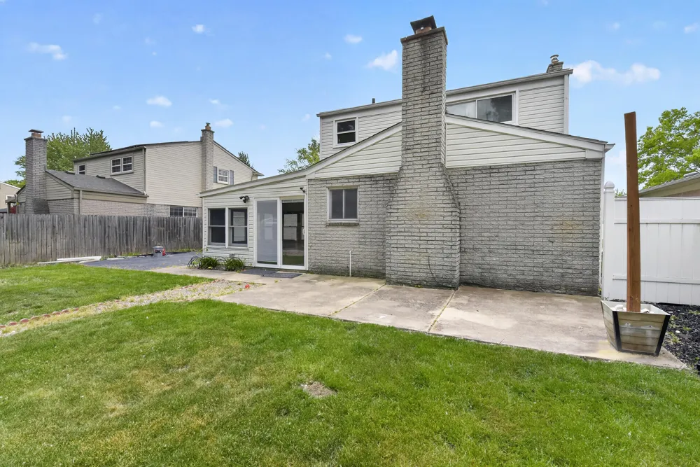 25186 Anna Street Taylor, MI 48180