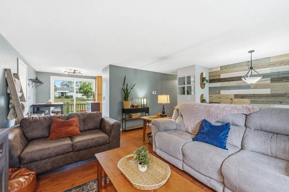5636 Juniper Drive Jackson, MI 49201
