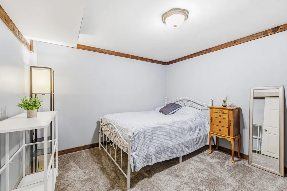 5636 Juniper Drive Jackson, MI 49201