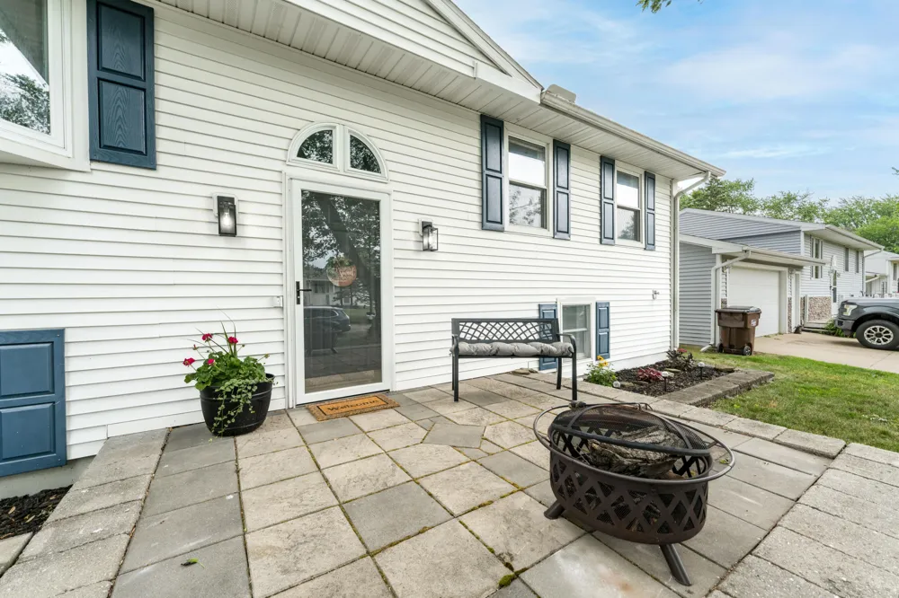 5636 Juniper Drive Jackson, MI 49201