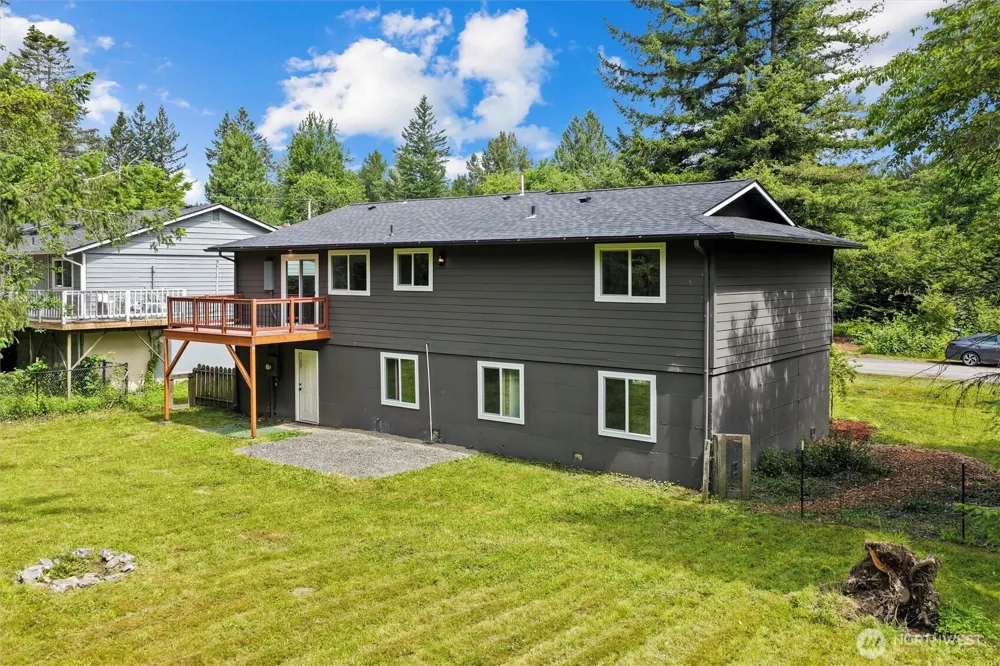 39845 SE Spruce Street Snoqualmie, WA 98065
