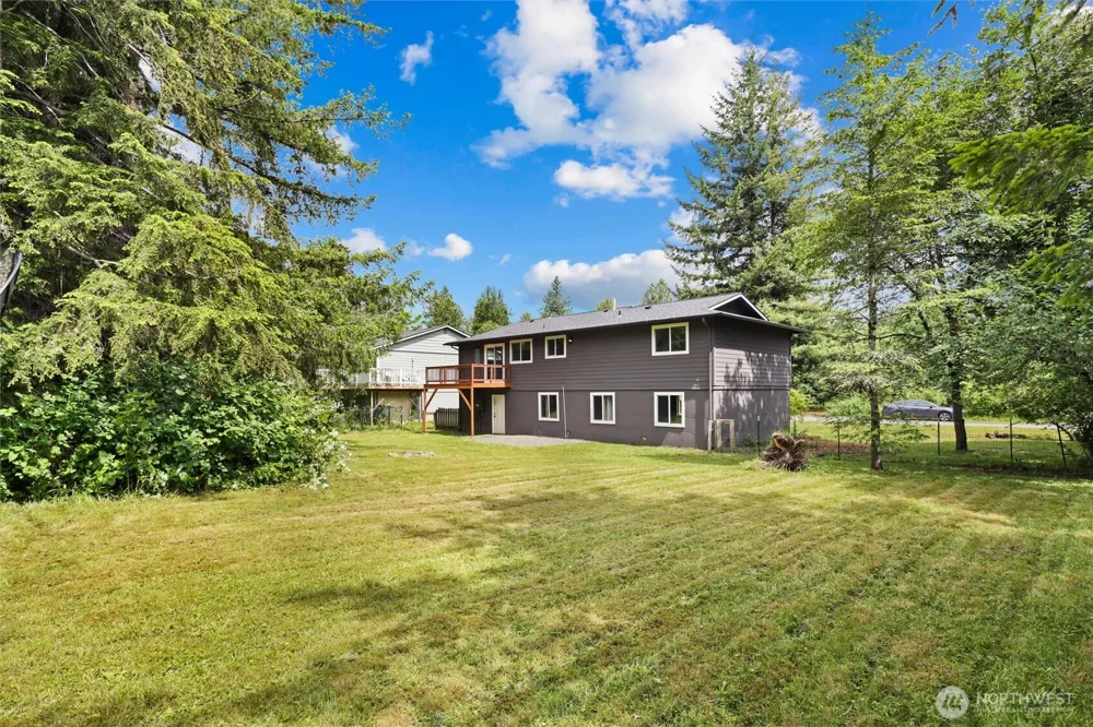 39845 SE Spruce Street Snoqualmie, WA 98065