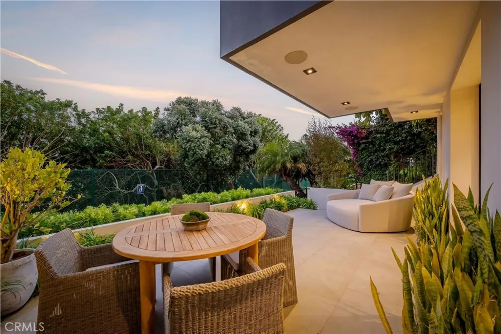 457 26th Street Manhattan Beach, CA 90266