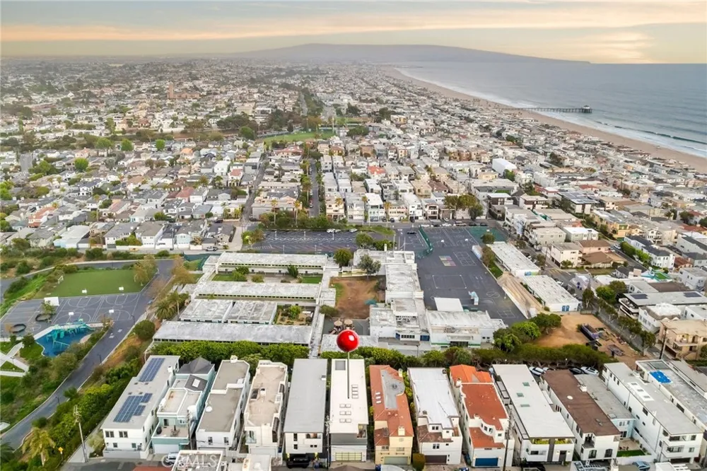 457 26th Street Manhattan Beach, CA 90266