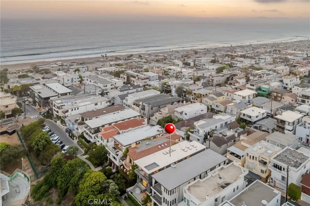 457 26th Street Manhattan Beach, CA 90266