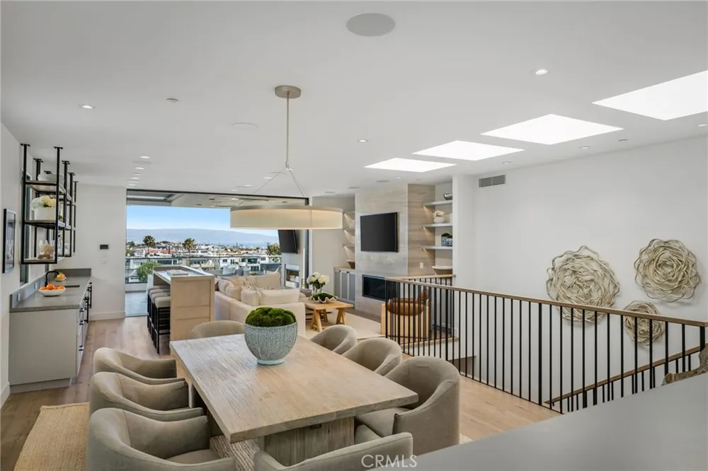 457 26th Street Manhattan Beach, CA 90266