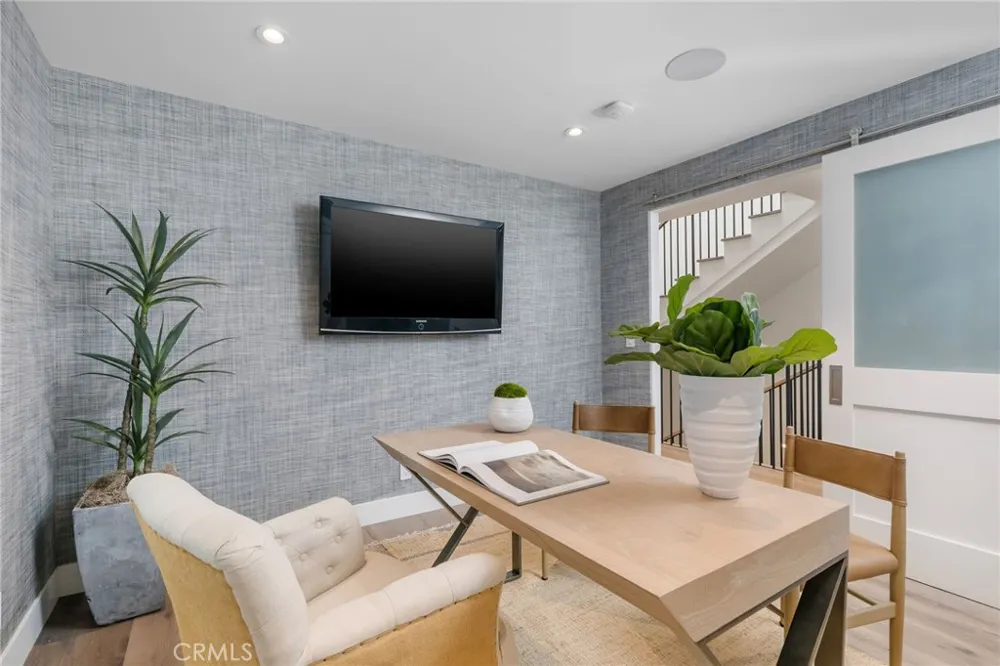 457 26th Street Manhattan Beach, CA 90266