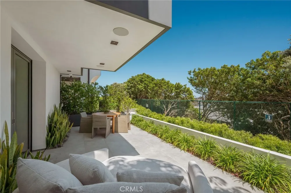 457 26th Street Manhattan Beach, CA 90266
