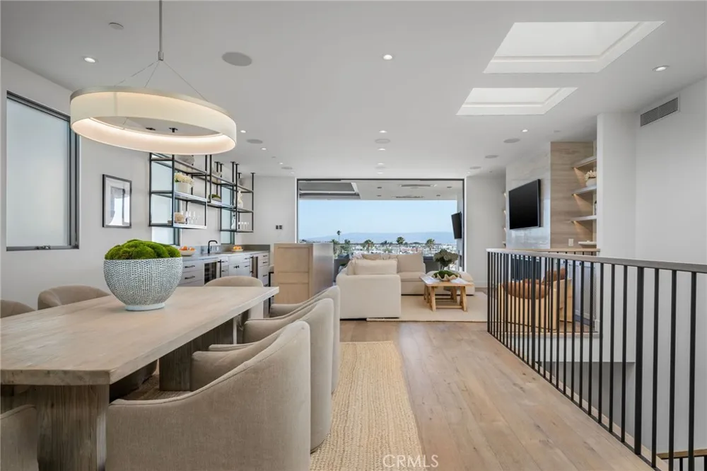 457 26th Street Manhattan Beach, CA 90266