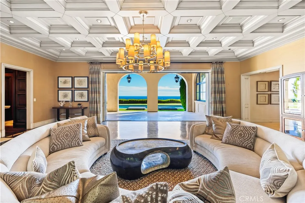 23 Pelican Vista Dr Newport Coast, CA 92657