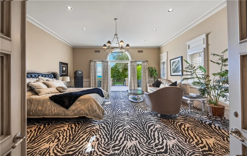 23 Pelican Vista Dr Newport Coast, CA 92657