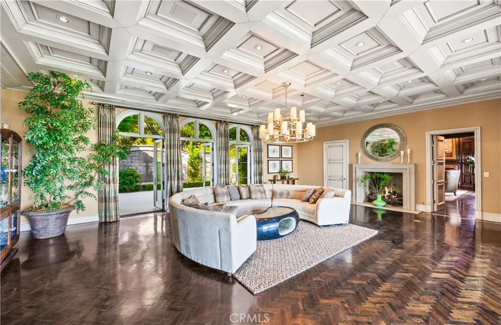 23 Pelican Vista Dr Newport Coast, CA 92657
