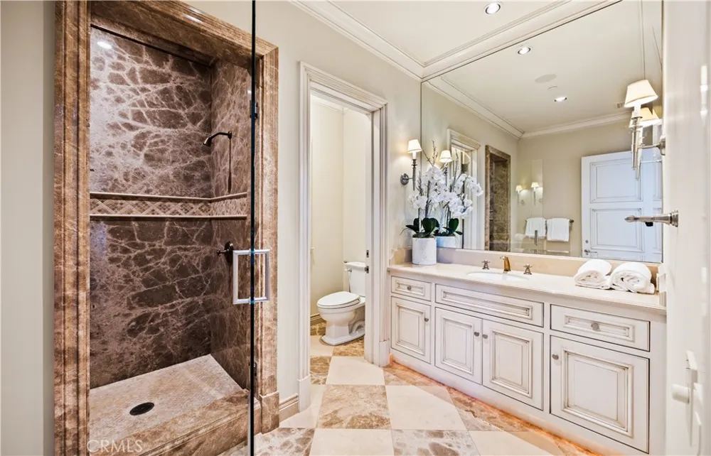 23 Pelican Vista Dr Newport Coast, CA 92657
