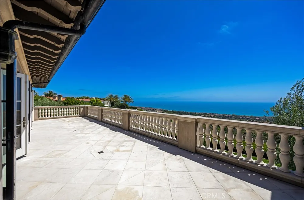 23 Pelican Vista Dr Newport Coast, CA 92657