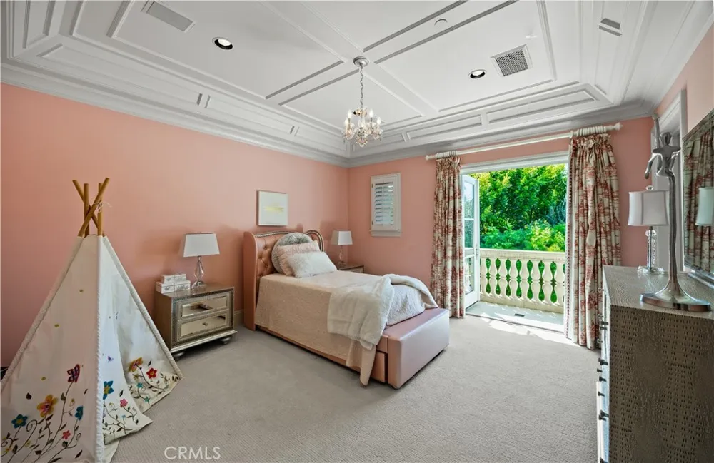 23 Pelican Vista Dr Newport Coast, CA 92657