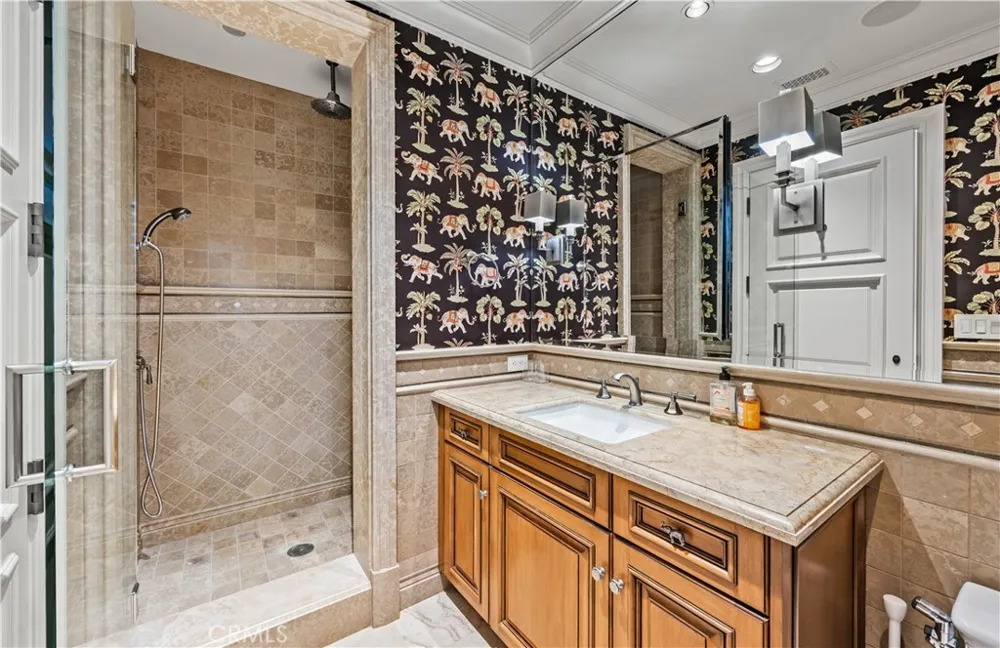 23 Pelican Vista Dr Newport Coast, CA 92657