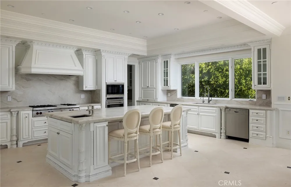 71 Ritz Cove Dana Point, CA 92629