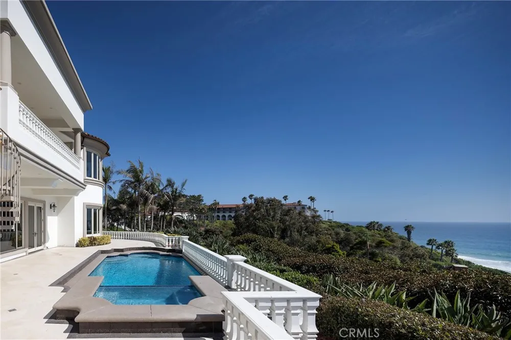 71 Ritz Cove Dana Point, CA 92629
