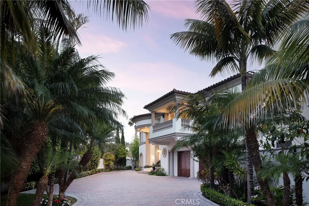 71 Ritz Cove Dana Point, CA 92629