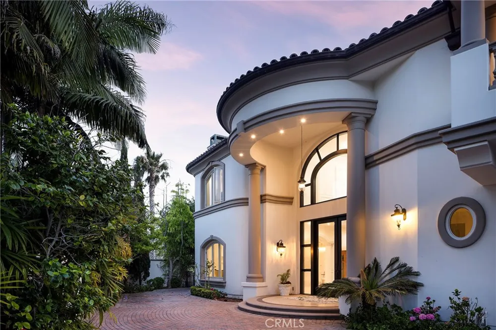 71 Ritz Cove Dana Point, CA 92629