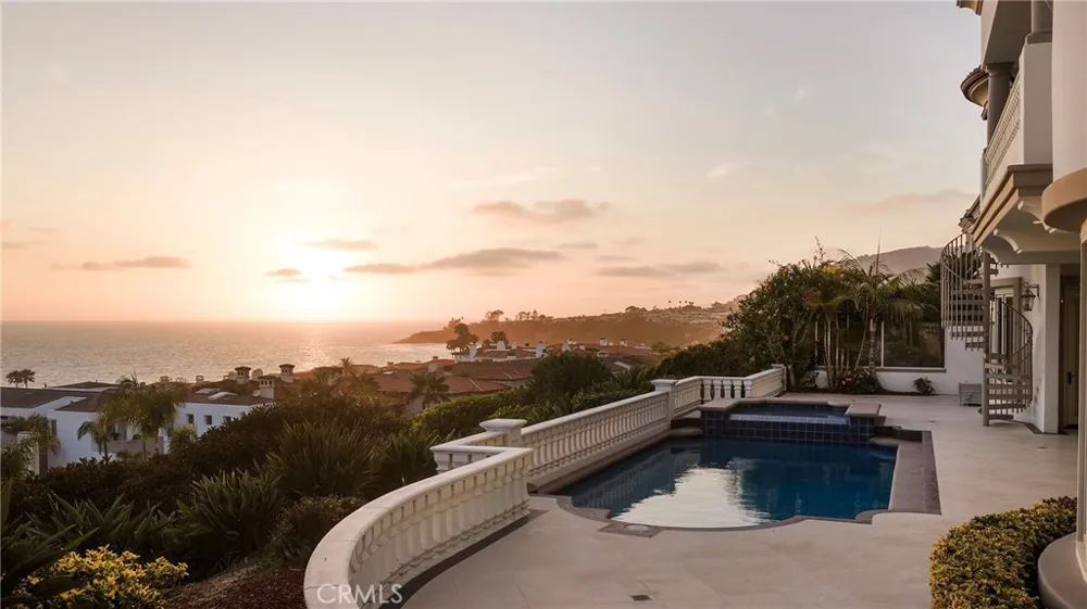 71 Ritz Cove Dana Point, CA 92629