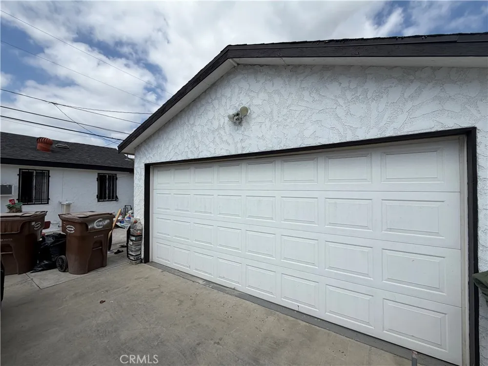 1249 W 90th Place Los Angeles, CA 90044