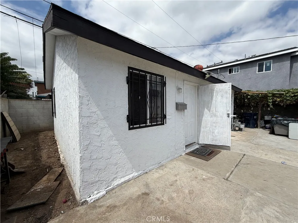 1249 W 90th Place Los Angeles, CA 90044