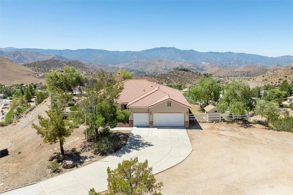 34533 Aspen Street Acton, CA 93510