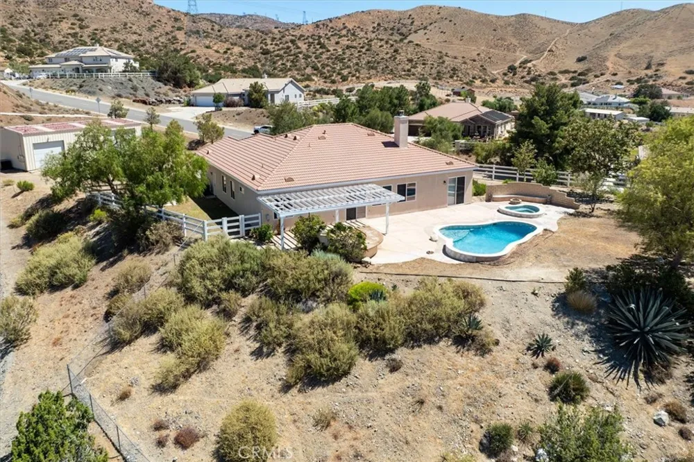 34533 Aspen Street Acton, CA 93510