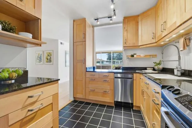 234 Elm Street #309 San Mateo, CA 94401